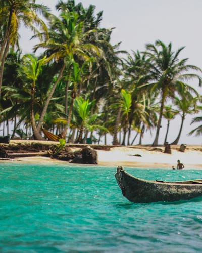 Crystal-clear waters, white-sand beaches, and easygoing charm—Caribbean cruises are the ultimate tropical escape.